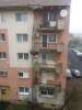 Acoperis care sta sa cada pe Strada Dorna